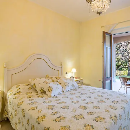 Guesthost - Romantic In Near Bellagio