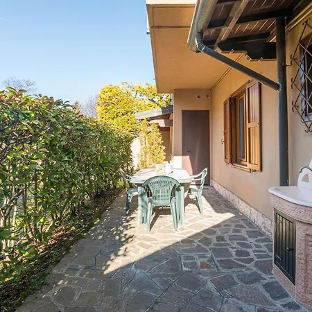 Guesthost - Romantic In Near Bellagio *